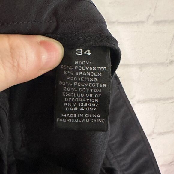 Greg Norman Men's Navy Blue Golf Shorts, Size 34 - Picture 4 of 5